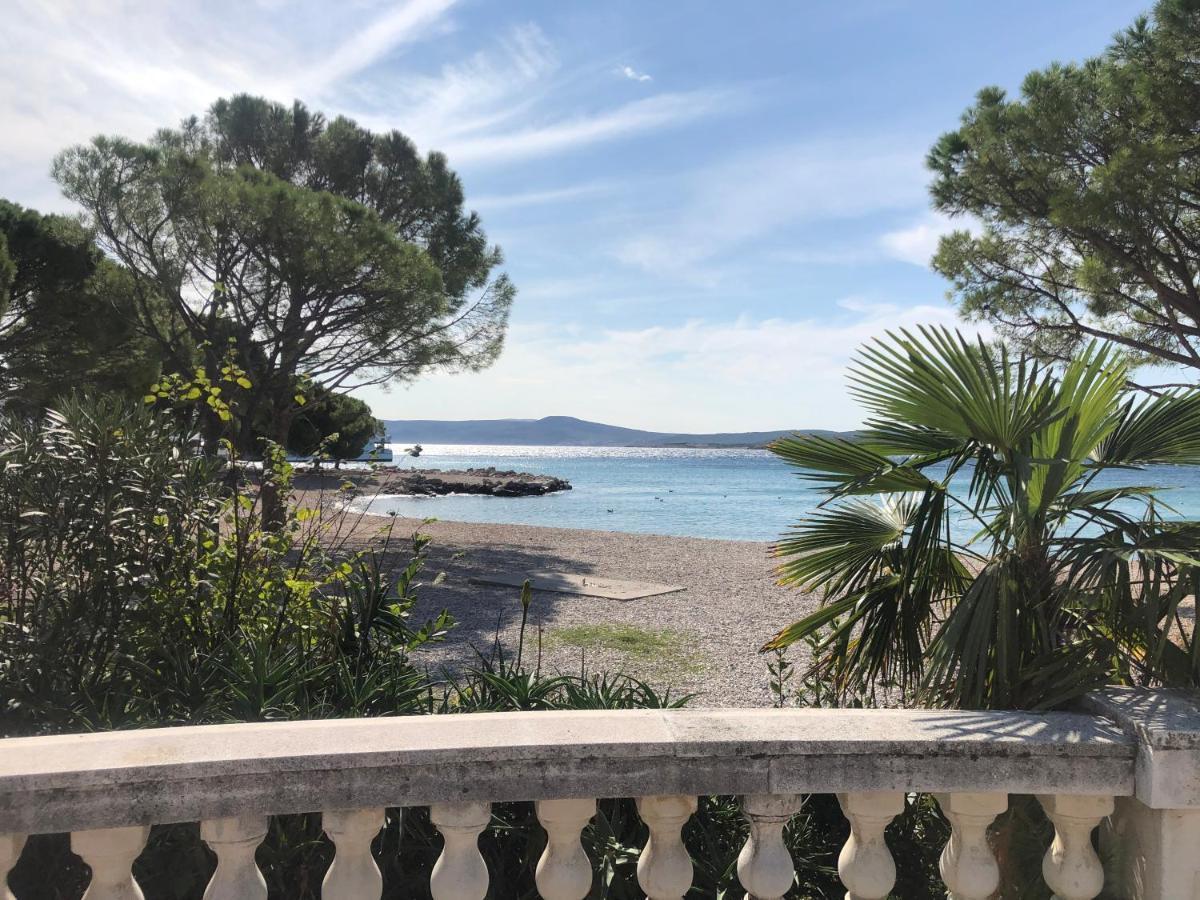 La Villa - Beach House & Rooms Цриквеница Экстерьер фото